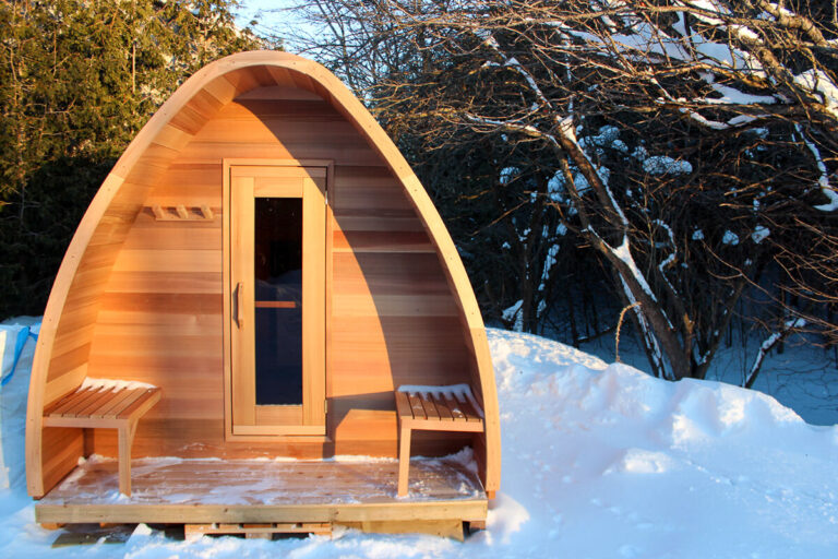 Outdoor sauna